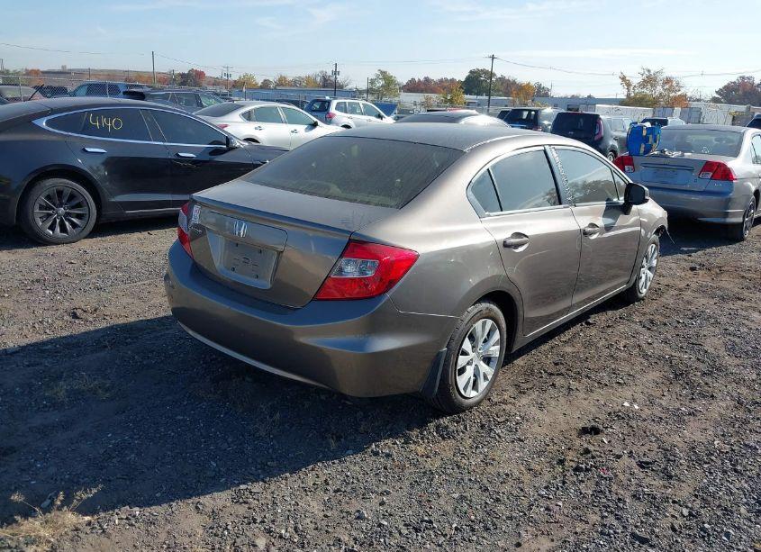 Photo 4 of 2012 Honda Civic SDN LX (VIN 2HGFB2F53CH559370)