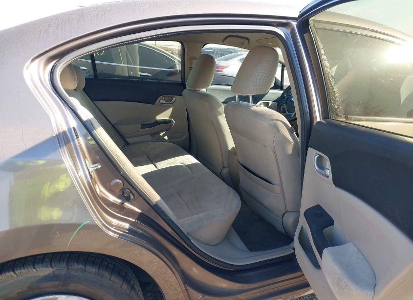 Photo 8 of 2012 Honda Civic SDN LX (VIN 2HGFB2F53CH559370)