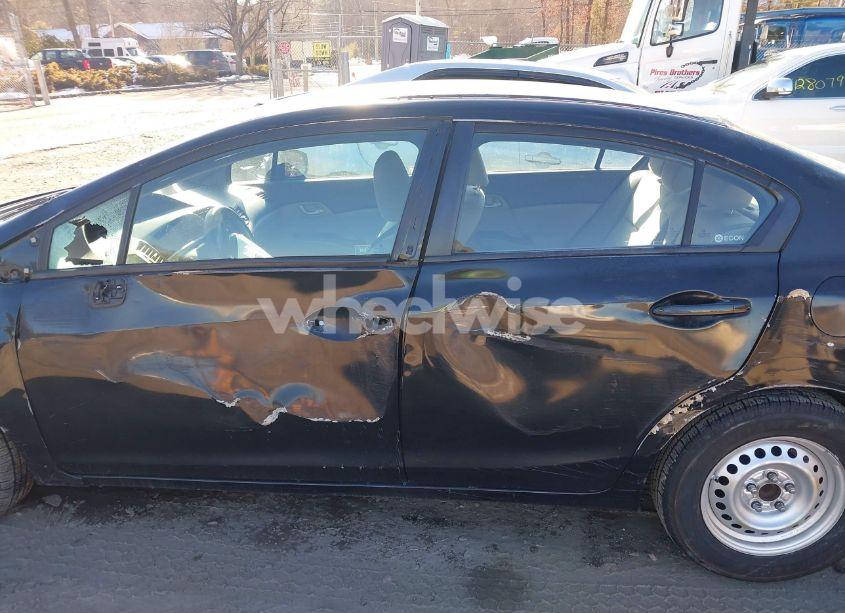 Photo 15 of 2012 Honda Civic LX (VIN 2HGFB2F53CH562852)