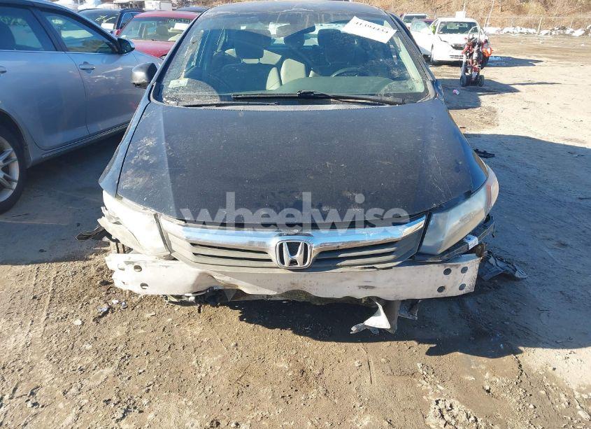 Photo 6 of 2012 Honda Civic LX (VIN 2HGFB2F53CH562852)