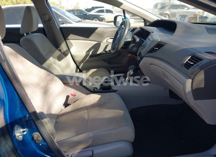 Photo 5 of 2012 Honda Civic LX (VIN 2HGFB2F53CH563922)