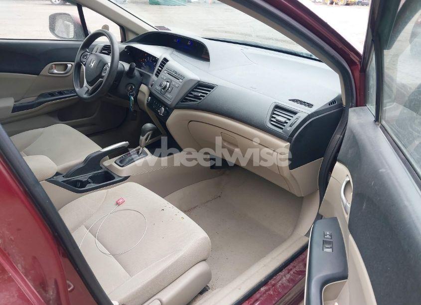 Photo 5 of 2012 Honda Civic LX (VIN 2HGFB2F53CH584687)