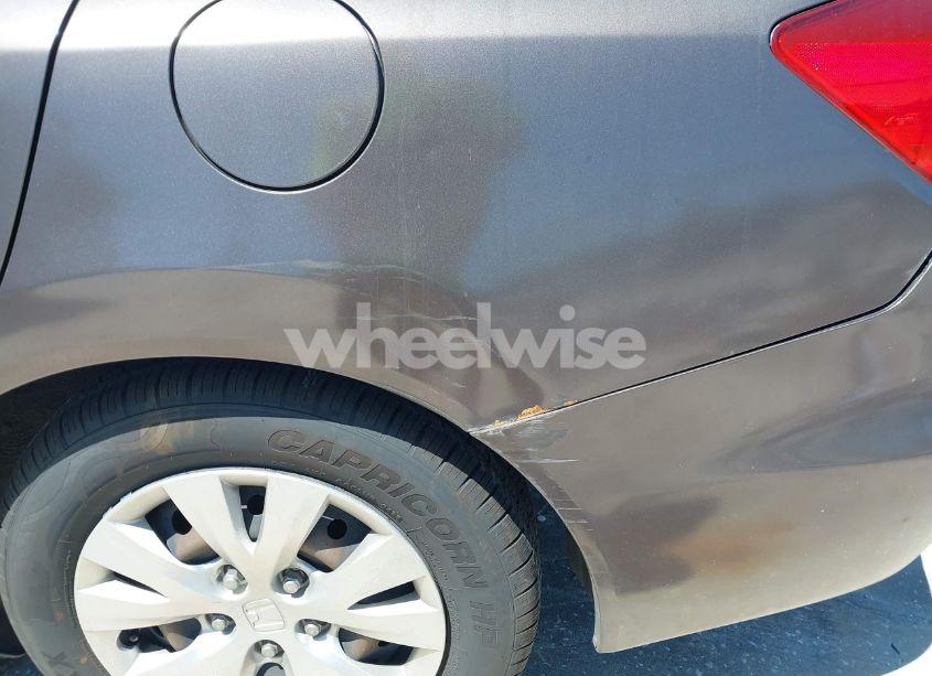 Photo 12 of 2012 Honda Civic LX (VIN 2HGFB2F53CH589520)