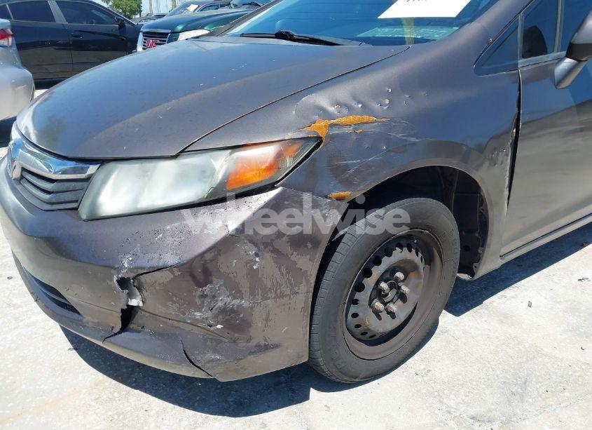 Photo 6 of 2012 Honda Civic LX (VIN 2HGFB2F53CH589520)