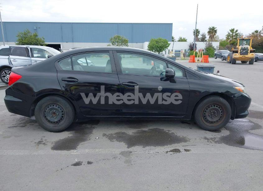 Photo 13 of 2012 Honda Civic LX (VIN 2HGFB2F53CH591445)