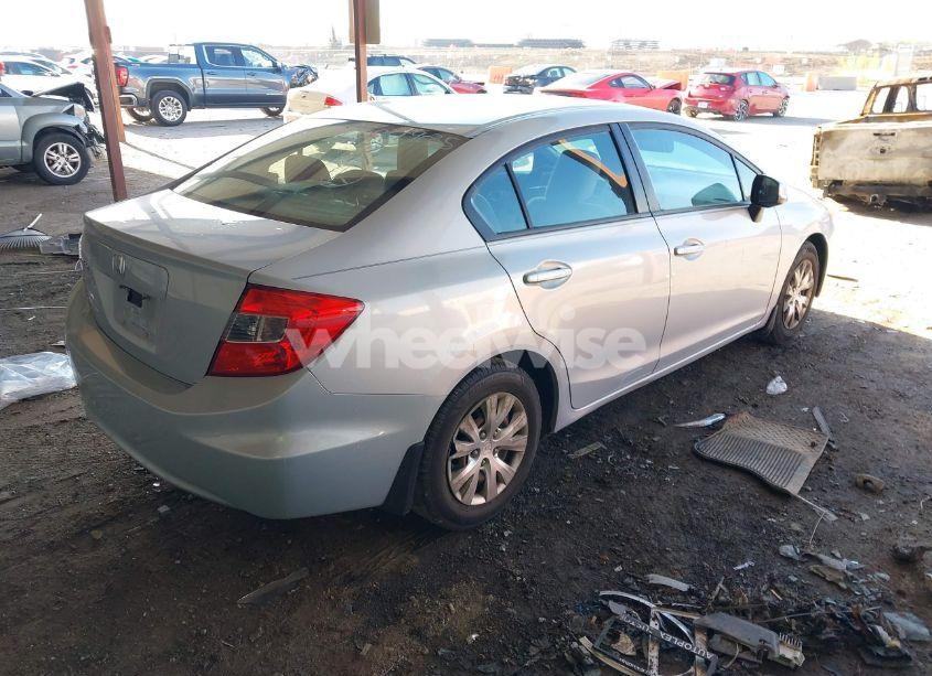 Photo 4 of 2012 Honda Civic LX (VIN 2HGFB2F53CH597844)