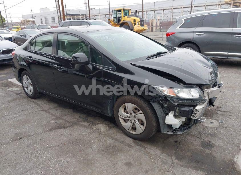 2013 Honda Civic LX (VIN 2HGFB2F53DH302081) main photo