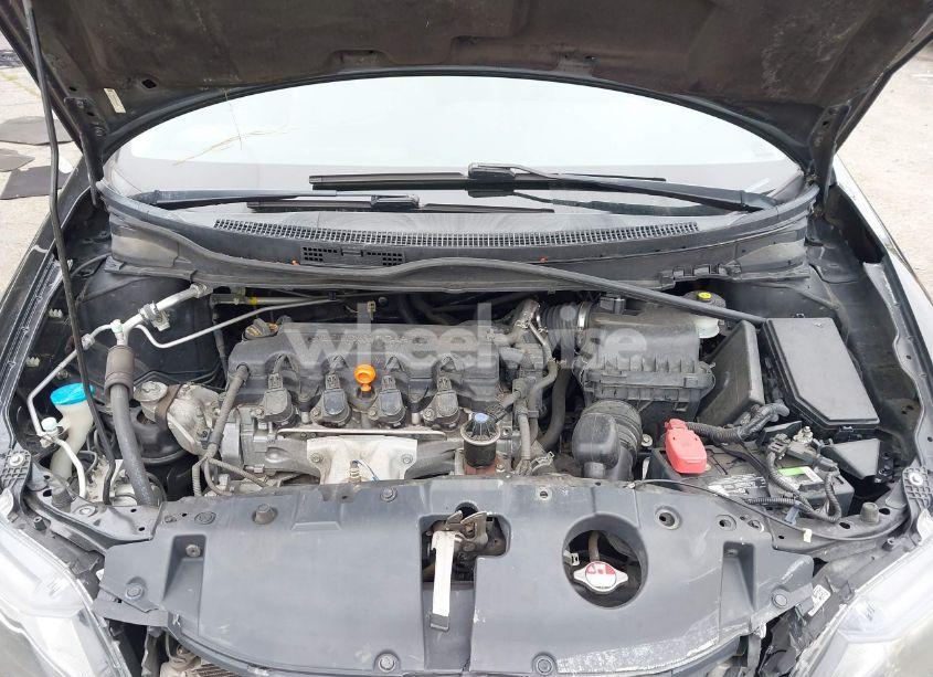 Photo 10 of 2013 Honda Civic LX (VIN 2HGFB2F53DH302081)