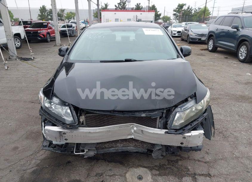 Photo 13 of 2013 Honda Civic LX (VIN 2HGFB2F53DH302081)