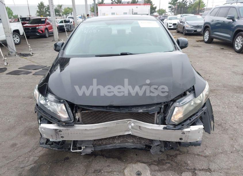 Photo 6 of 2013 Honda Civic LX (VIN 2HGFB2F53DH302081)