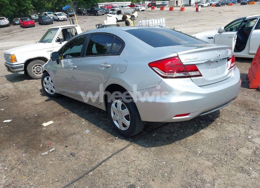 Photo 3 of 2013 Honda Civic LX (VIN 2HGFB2F53DH504578)