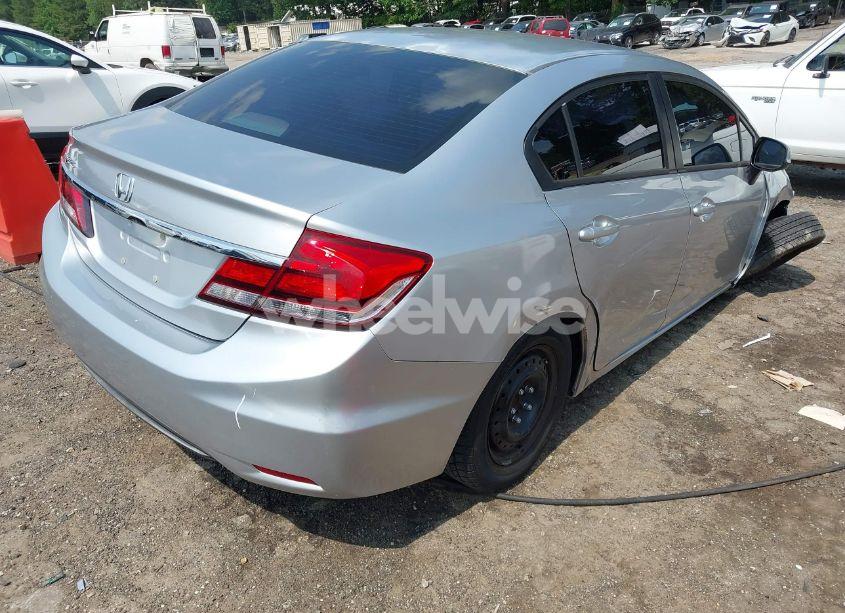 Photo 4 of 2013 Honda Civic LX (VIN 2HGFB2F53DH504578)