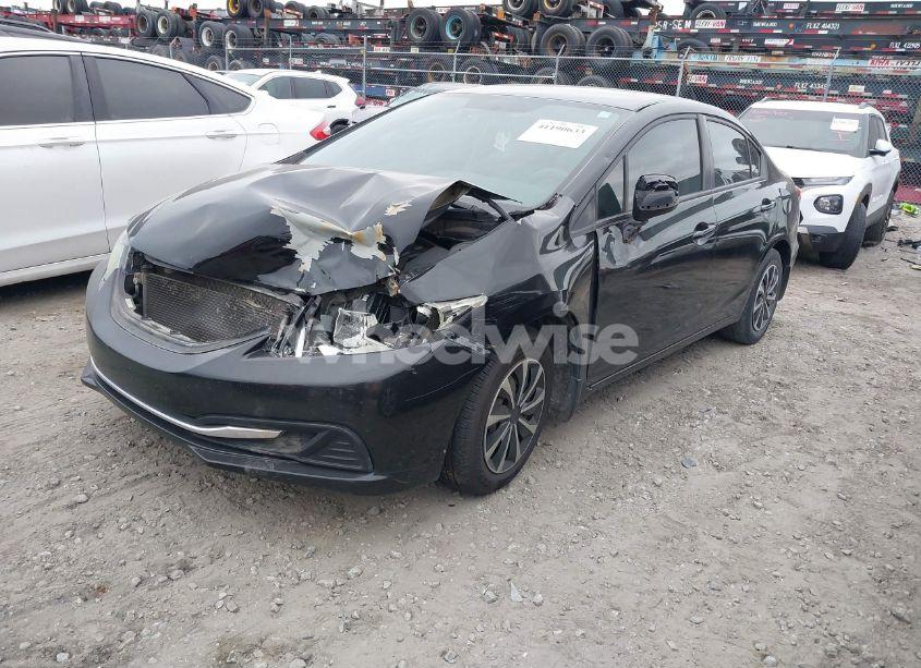 Photo 2 of 2013 Honda Civic LX (VIN 2HGFB2F53DH508372)