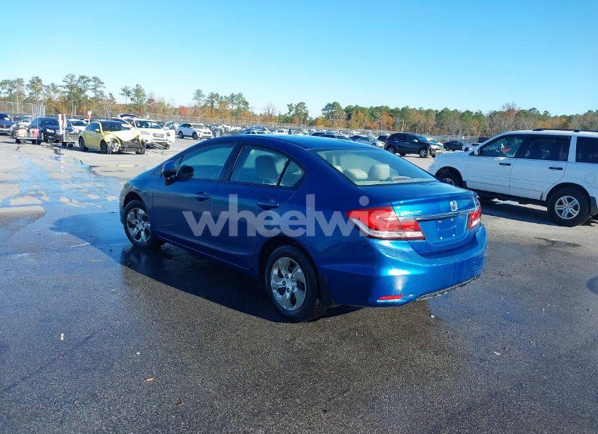Photo 3 of 2013 Honda Civic LX (VIN 2HGFB2F53DH512857)