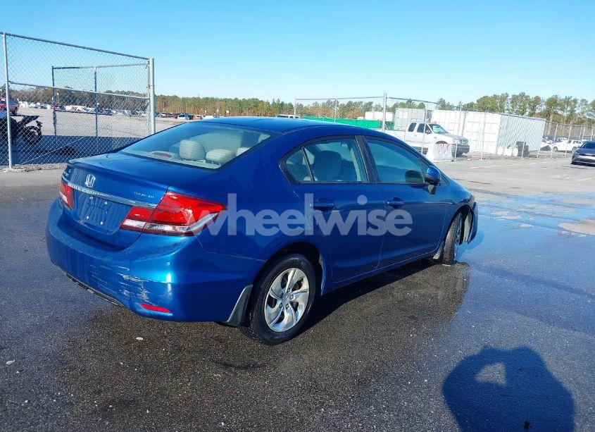 Photo 4 of 2013 Honda Civic LX (VIN 2HGFB2F53DH512857)