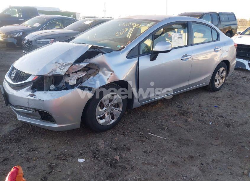 Photo 2 of 2013 Honda Civic LX (VIN 2HGFB2F53DH542618)