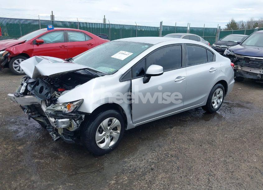 Photo 2 of 2013 Honda Civic LX (VIN 2HGFB2F53DH568751)