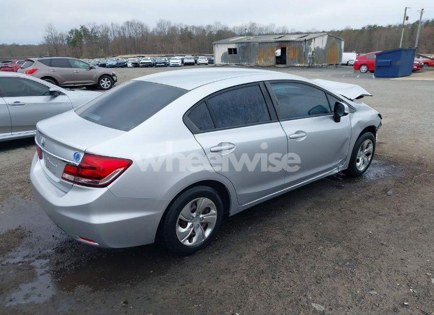 Photo 4 of 2013 Honda Civic LX (VIN 2HGFB2F53DH568751)
