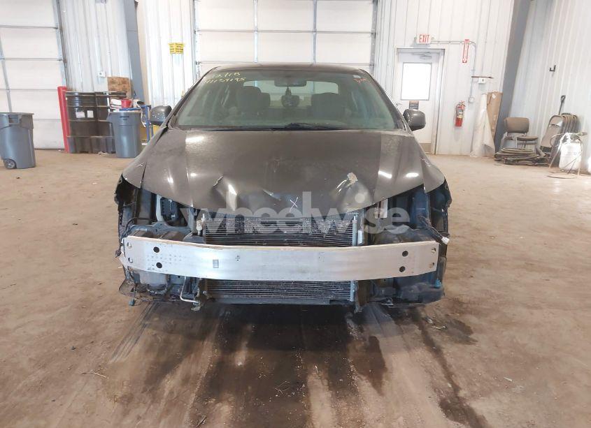 Photo 12 of 2013 Honda Civic LX (VIN 2HGFB2F53DH571553)