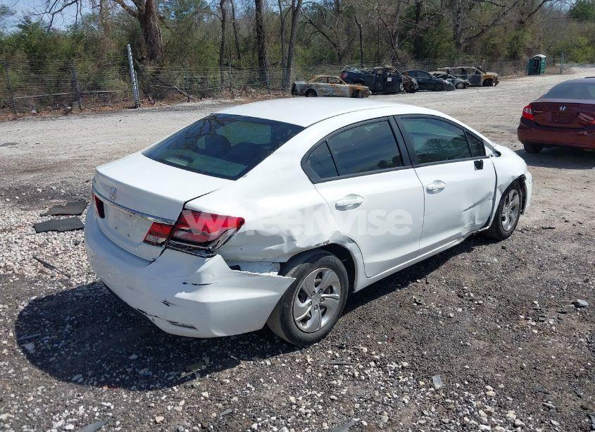 Photo 4 of 2013 Honda Civic LX (VIN 2HGFB2F53DH579247)