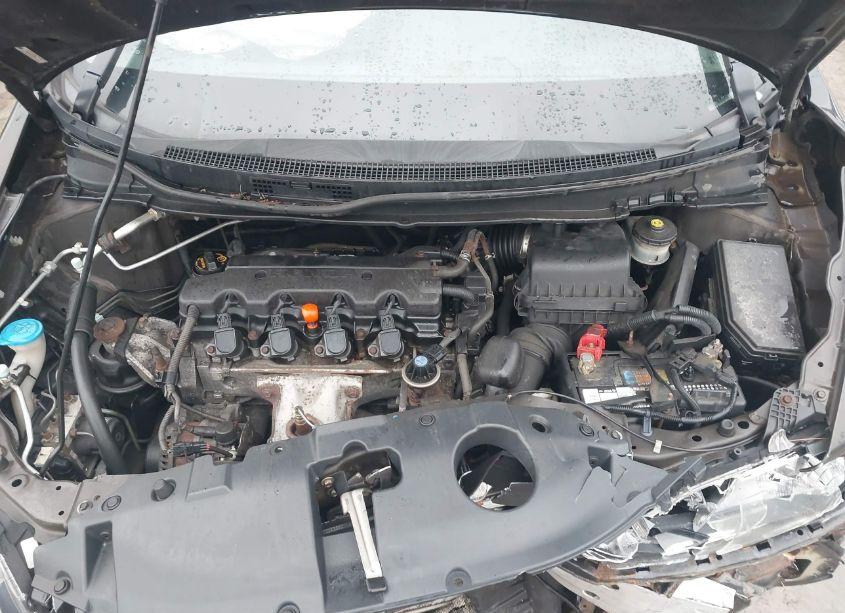 Photo 10 of 2013 Honda Civic LX (VIN 2HGFB2F53DH586411)