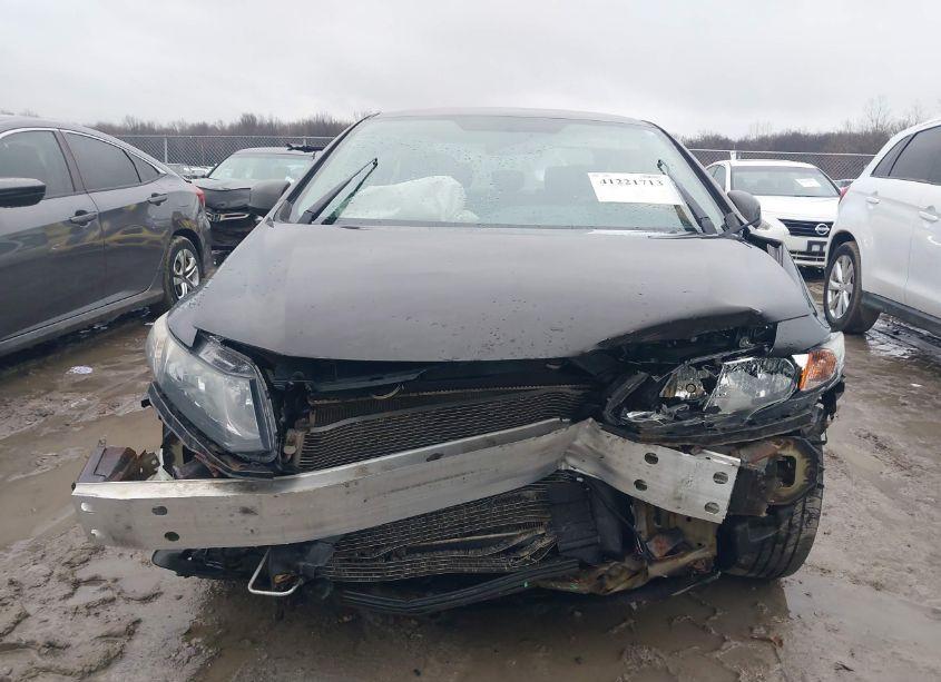 Photo 13 of 2013 Honda Civic LX (VIN 2HGFB2F53DH586411)