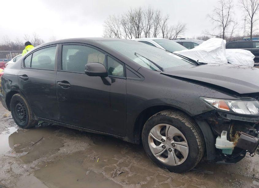 Photo 14 of 2013 Honda Civic LX (VIN 2HGFB2F53DH586411)