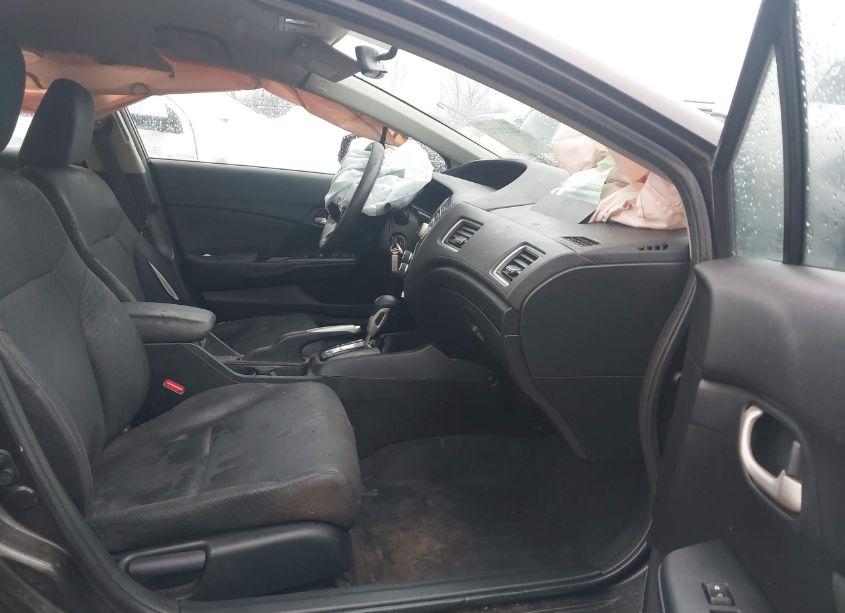 Photo 5 of 2013 Honda Civic LX (VIN 2HGFB2F53DH586411)