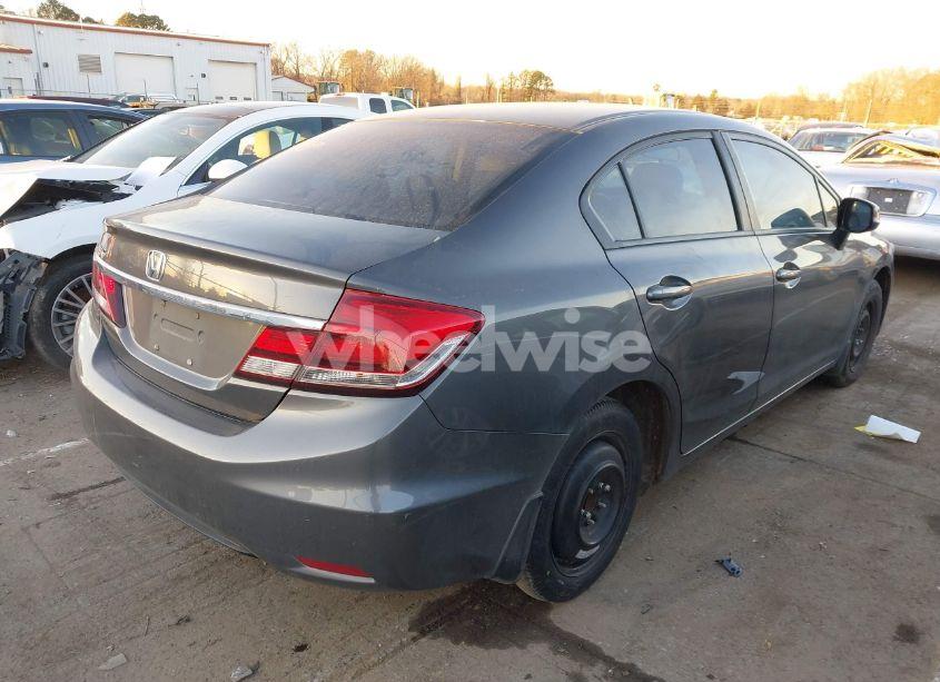 Photo 4 of 2013 Honda Civic LX (VIN 2HGFB2F53DH587025)