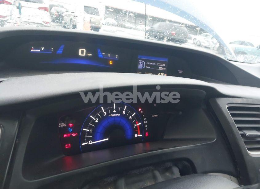 Photo 7 of 2013 Honda Civic LX (VIN 2HGFB2F53DH587204)