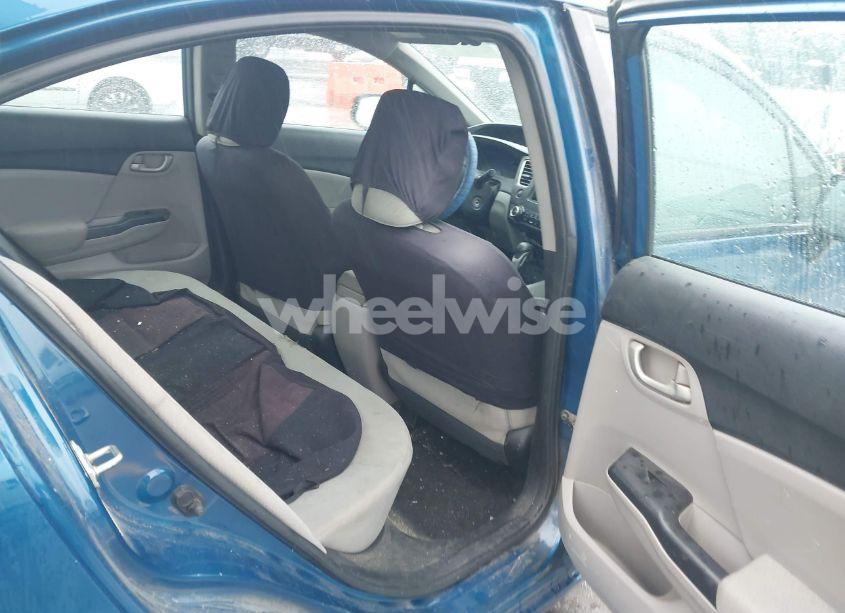 Photo 8 of 2013 Honda Civic LX (VIN 2HGFB2F53DH587204)