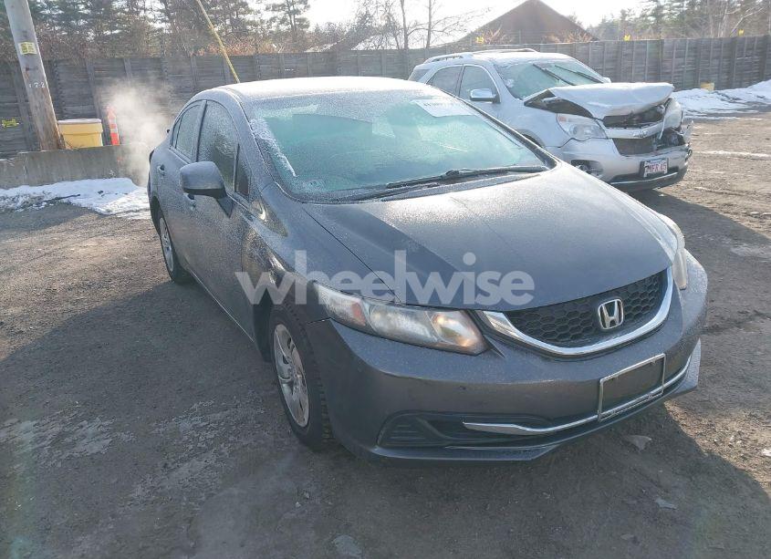2013 Honda Civic SDN (VIN 2HGFB2F53DH593844) main photo