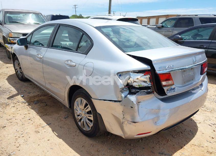 Photo 3 of 2014 Honda Civic LX (VIN 2HGFB2F53EH501472)