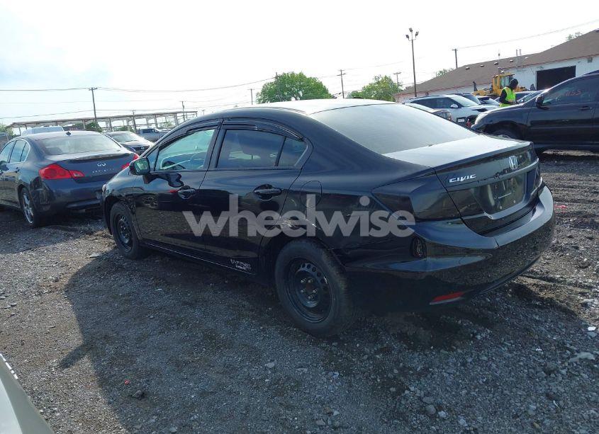 Photo 3 of 2014 Honda Civic LX (VIN 2HGFB2F53EH501990)