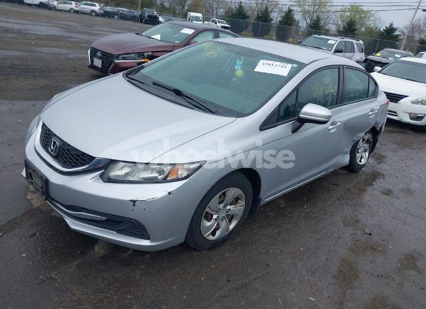 Photo 2 of 2014 Honda Civic LX (VIN 2HGFB2F53EH509796)