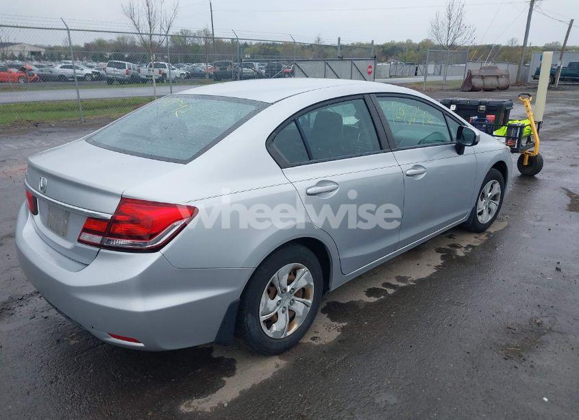 Photo 4 of 2014 Honda Civic LX (VIN 2HGFB2F53EH509796)