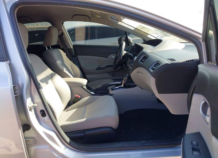 Photo 5 of 2014 Honda Civic LX (VIN 2HGFB2F53EH511418)