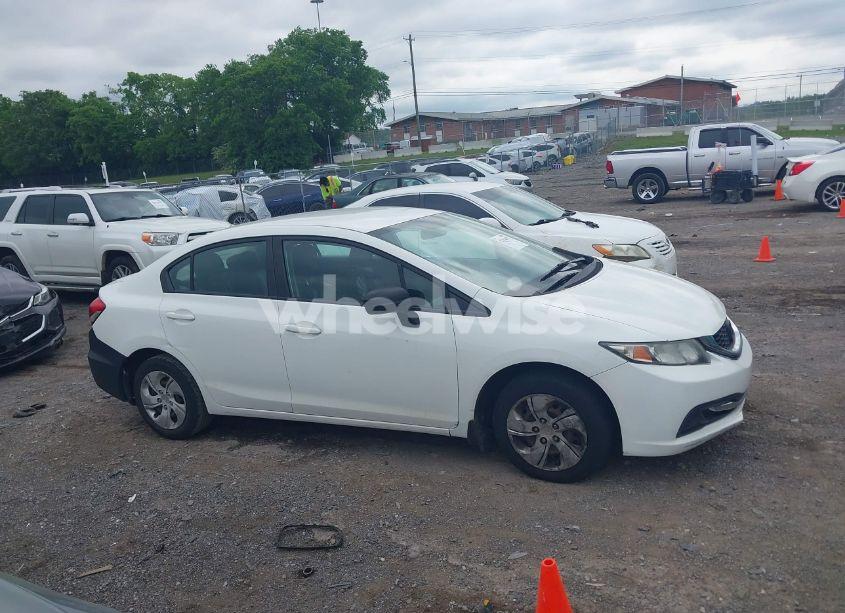 Photo 13 of 2015 Honda Civic LX (VIN 2HGFB2F53FH505684)