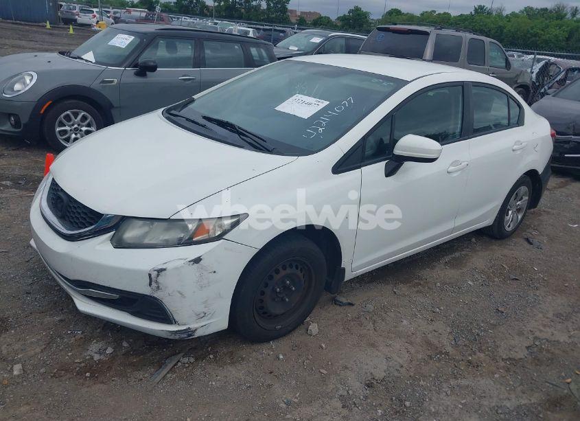 Photo 2 of 2015 Honda Civic LX (VIN 2HGFB2F53FH505684)