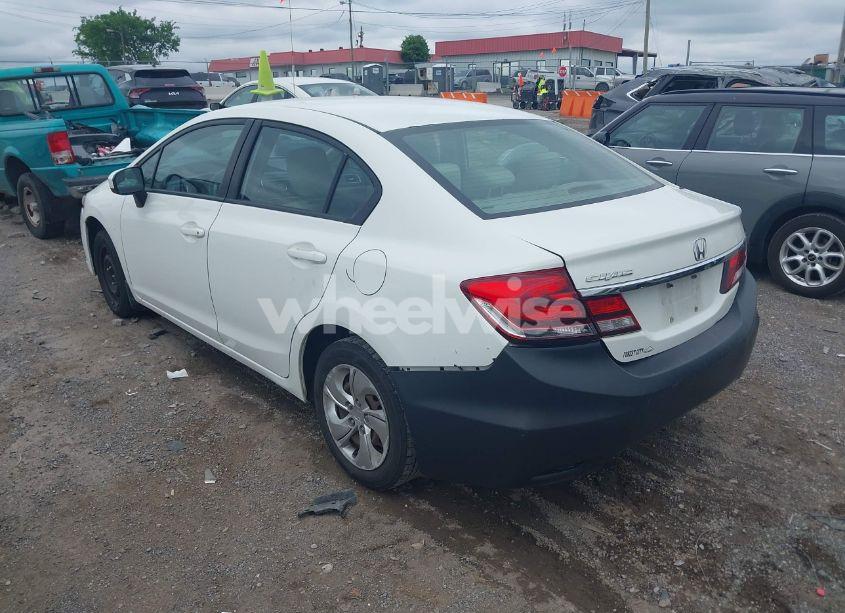 Photo 3 of 2015 Honda Civic LX (VIN 2HGFB2F53FH505684)
