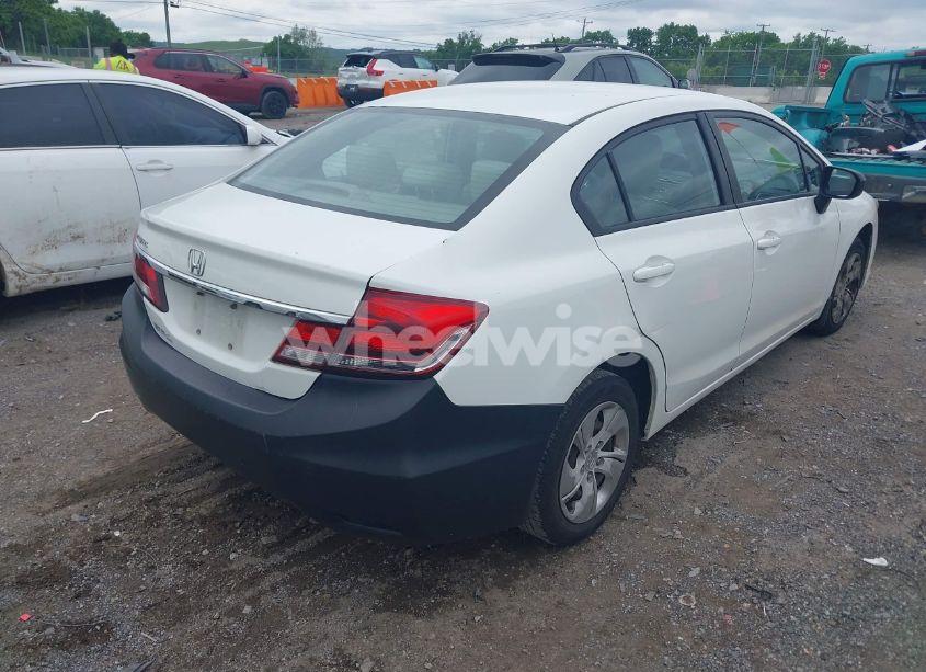 Photo 4 of 2015 Honda Civic LX (VIN 2HGFB2F53FH505684)