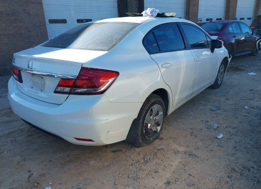 Photo 4 of 2015 Honda Civic LX (VIN 2HGFB2F53FH539088)