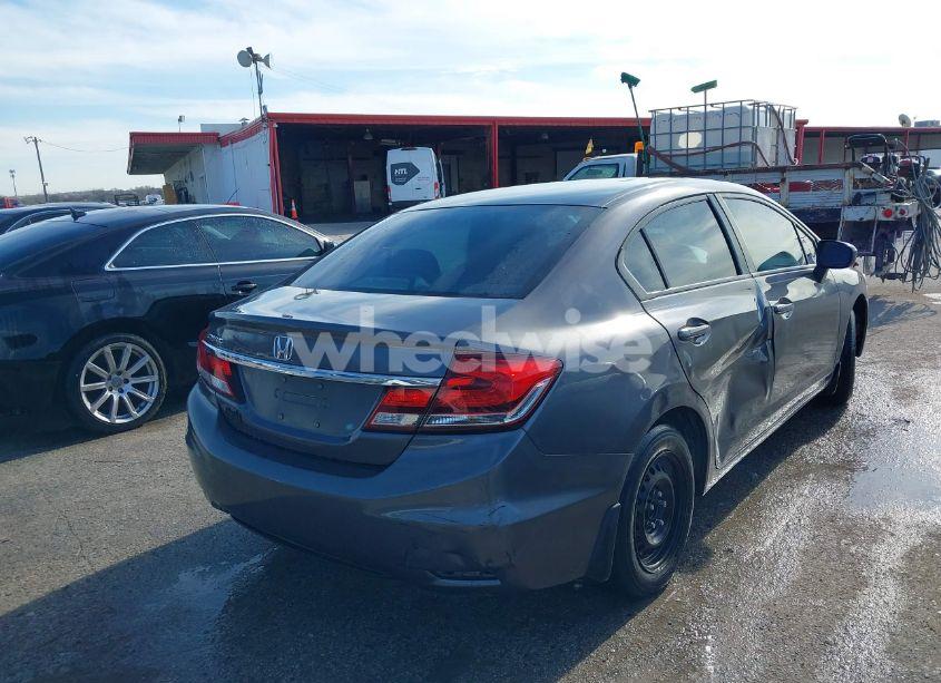 Photo 4 of 2015 Honda Civic LX (VIN 2HGFB2F53FH560927)