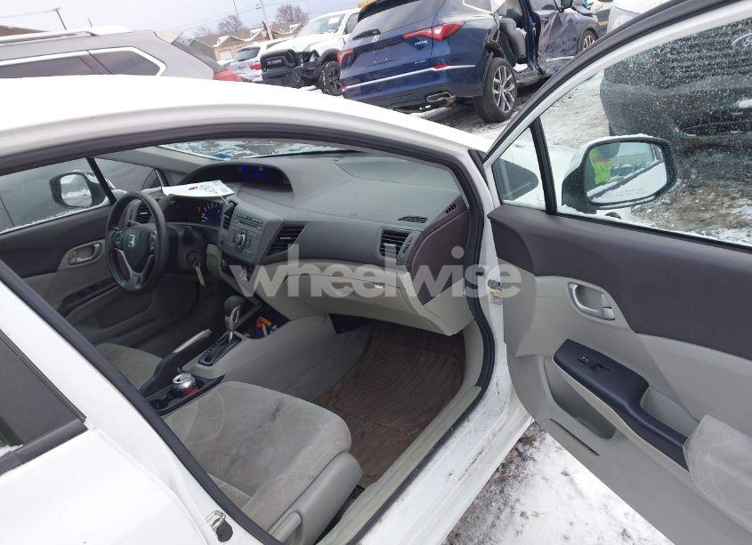 Photo 5 of 2012 Honda Civic SDN LX (VIN 2HGFB2F54CH306218)