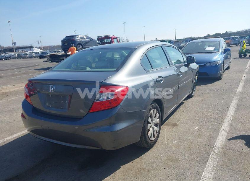 Photo 4 of 2012 Honda Civic LX (VIN 2HGFB2F54CH308163)