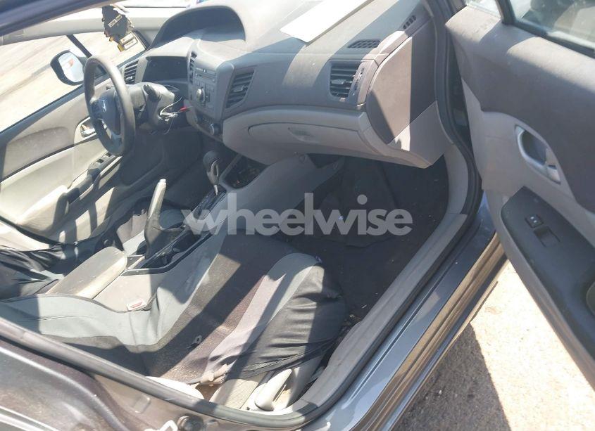 Photo 5 of 2012 Honda Civic LX (VIN 2HGFB2F54CH308163)