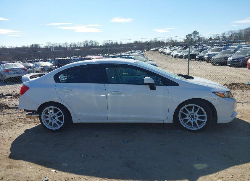 Photo 14 of 2012 Honda Civic SDN LX (VIN 2HGFB2F54CH320135)