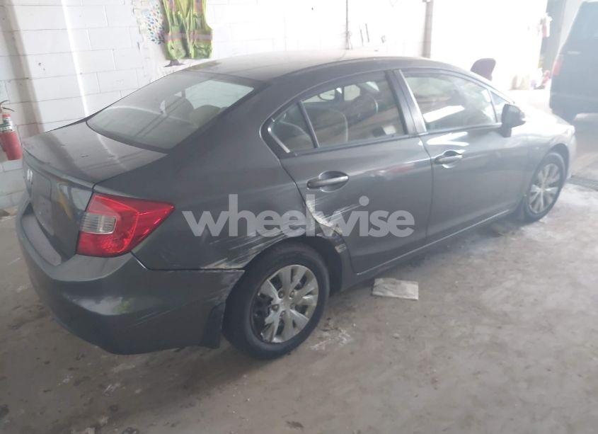 Photo 4 of 2012 Honda Civic LX (VIN 2HGFB2F54CH327683)