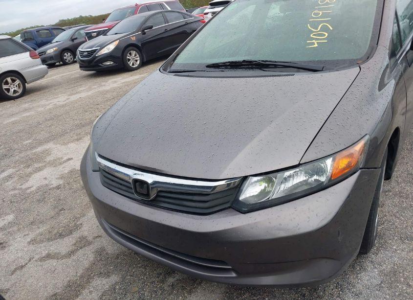 Photo 6 of 2012 Honda Civic LX (VIN 2HGFB2F54CH519069)