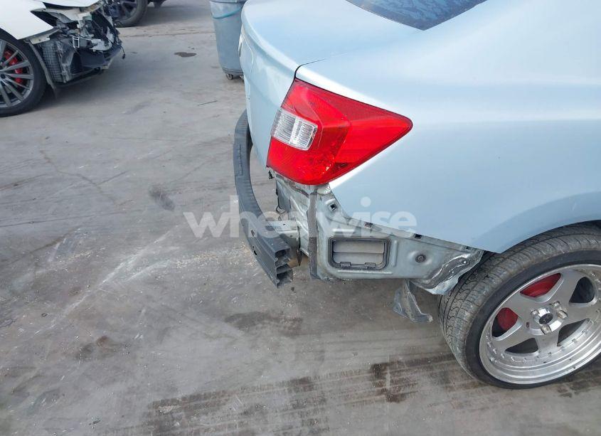 Photo 13 of 2012 Honda Civic LX (VIN 2HGFB2F54CH539841)